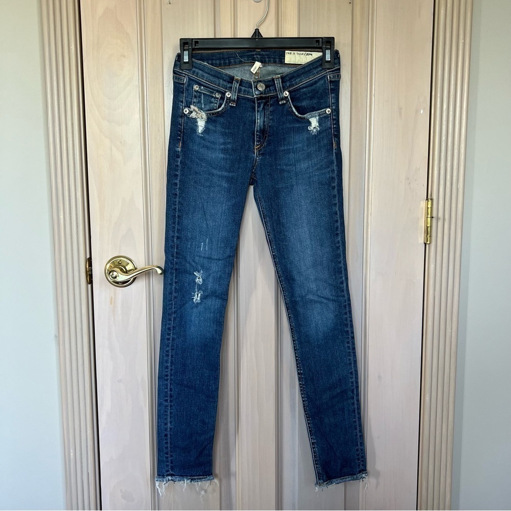 Rag and Bone distressed raw frayed ankle dark wash skinny jeans 9709
